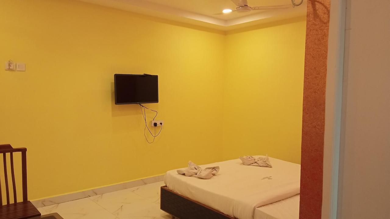 Amaran Hotels Madurai Exteriör bild