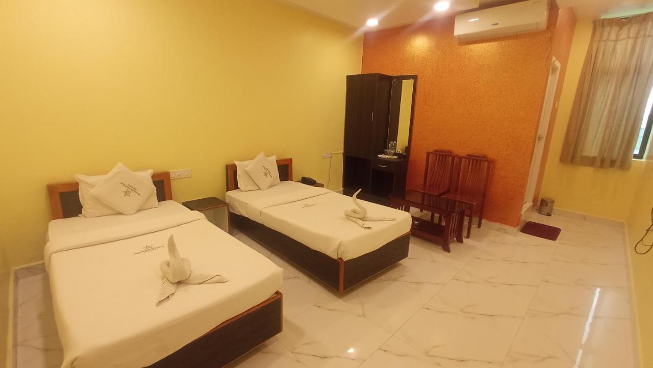 Amaran Hotels Madurai Exteriör bild